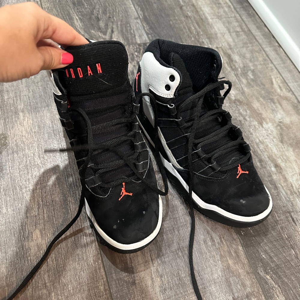 Jordan Black and White High-Top Sneakers NIKE
